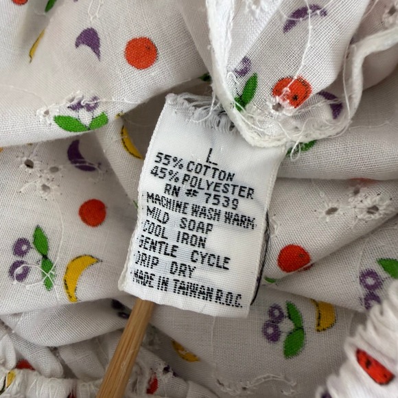 Vintage Trousers Up Fruit Print Eyelet Tiered Midi Skirt White Cotton Blend SZ L - Picture 8 of 10